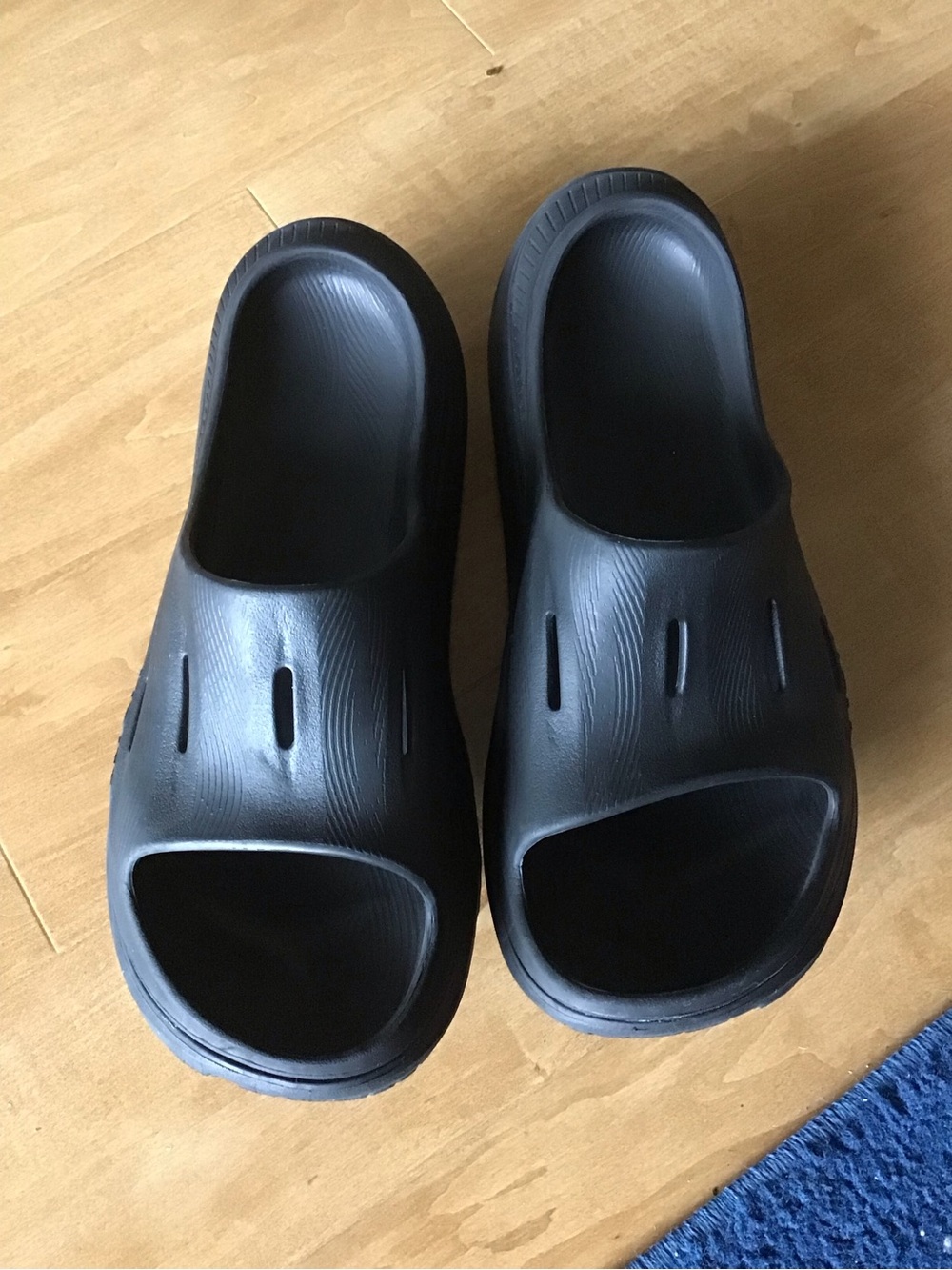 Hoka Ora Recovery Slides